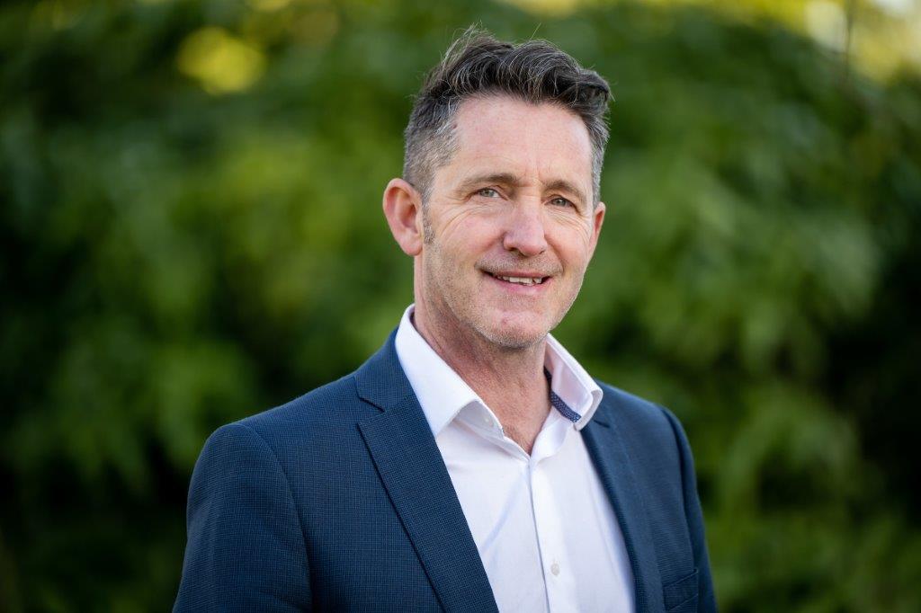 Steve Robinson